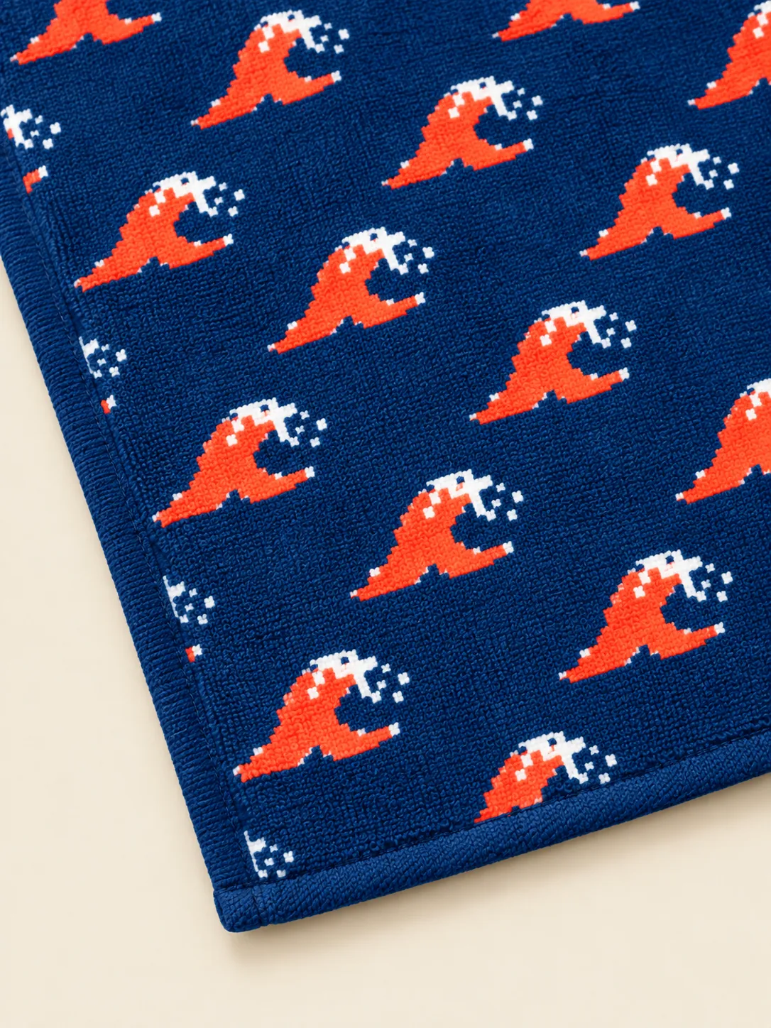 Dither Break Beach Towel, close-up detail